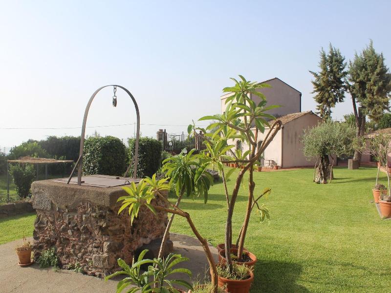 Il Giardino degli Ovali image