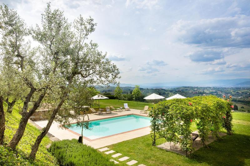Tenuta Torre Rossa Farm & Apartments image