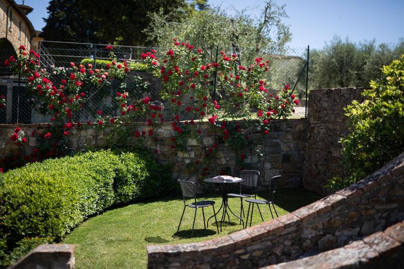 Tenuta Torre Rossa Farm & Apartments image