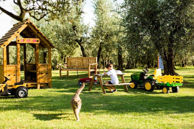 Tenuta Torre Rossa Farm & Apartments image