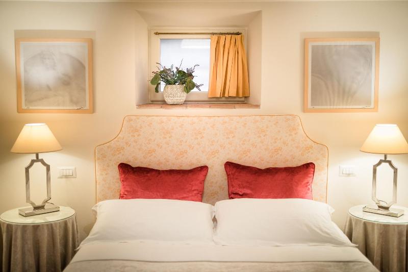 Tenuta Torre Rossa Farm & Apartments image