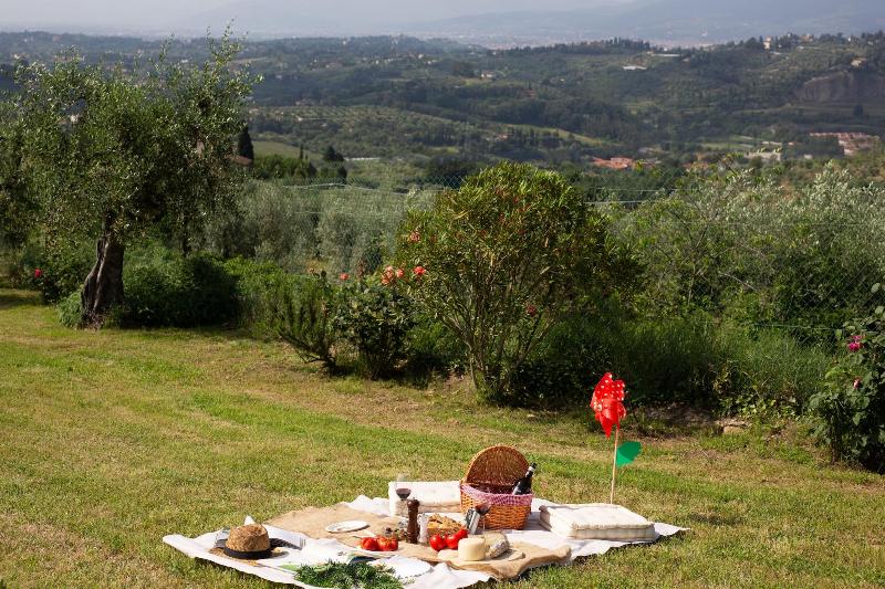 Tenuta Torre Rossa Farm & Apartments image