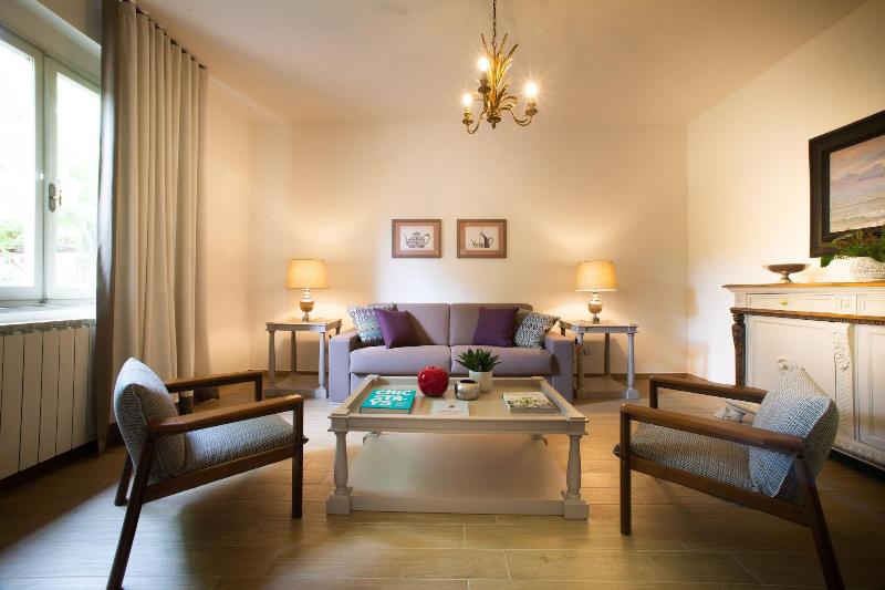 Tenuta Torre Rossa Farm & Apartments image