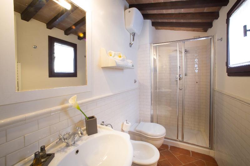 Tenuta Torre Rossa Farm & Apartments image