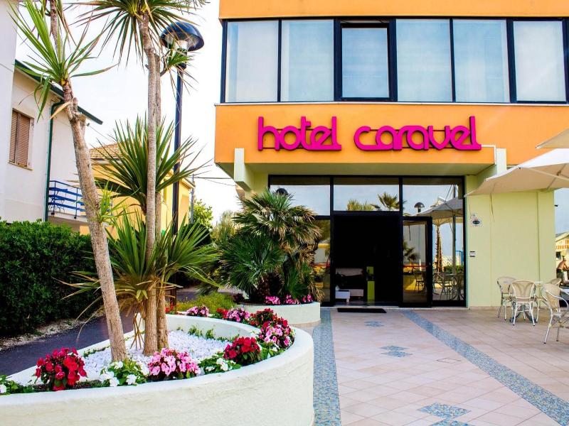 Hotel Caravel image