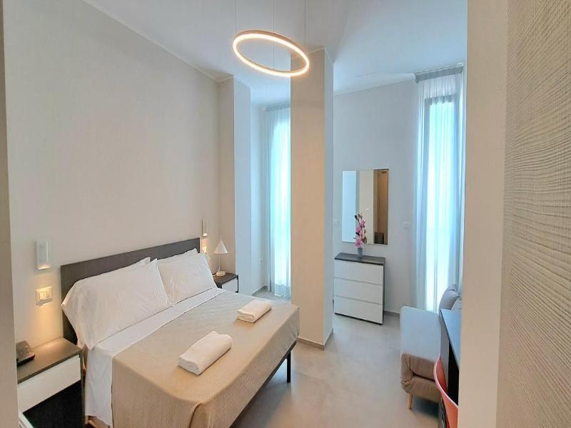 Hotel Caravel image