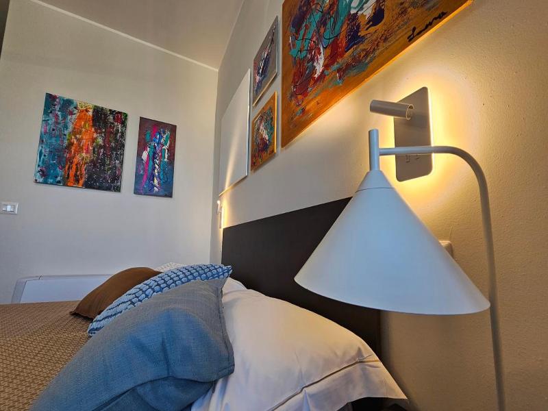 Hotel Caravel image