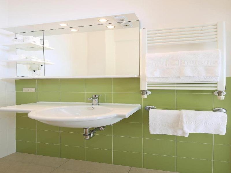 Hotel Caravel image
