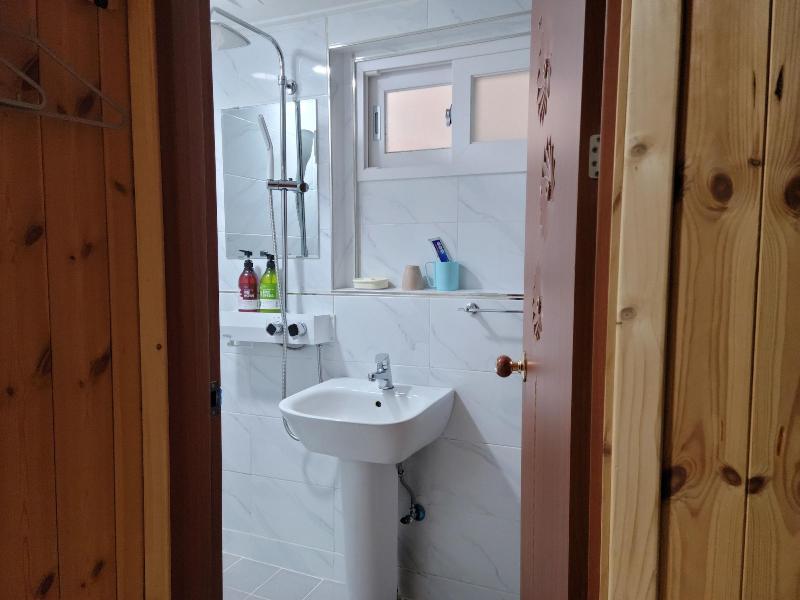 Vision House — photo 24