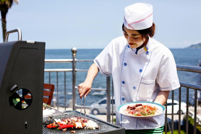 Mega Resort image