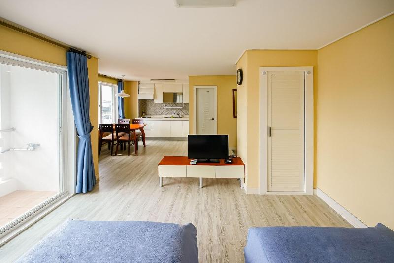 Mega Resort image