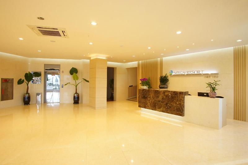 Mega Resort image