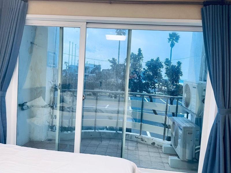 Mega Resort image