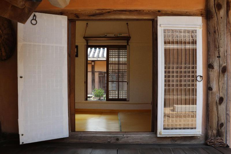 Gyeamgotaek image
