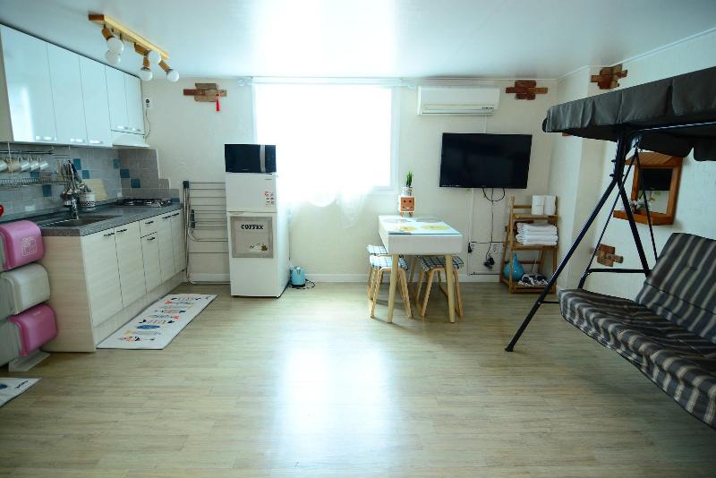 Residence Unicorn in Dongdaemun image