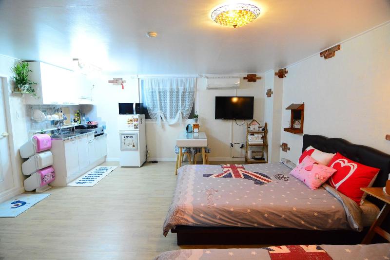 Residence Unicorn in Dongdaemun image