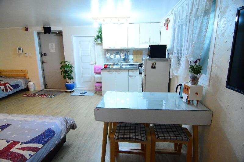 Residence Unicorn in Dongdaemun image