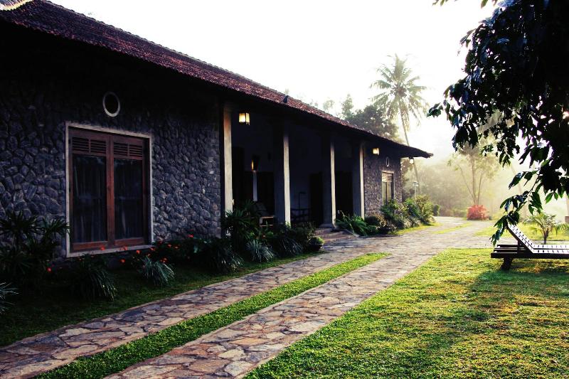 Serendip Stone Bungalow image