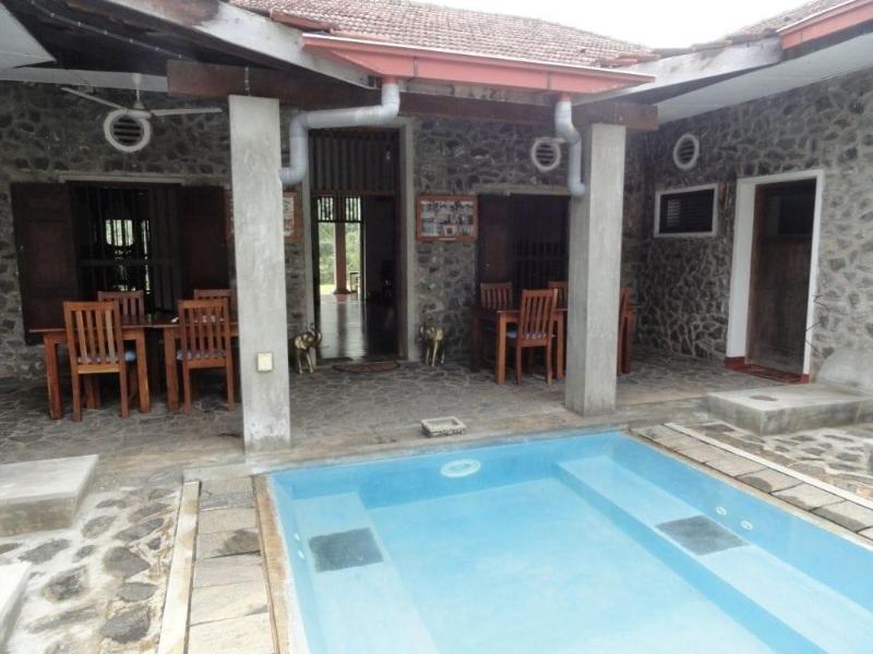 Serendip Stone Bungalow image