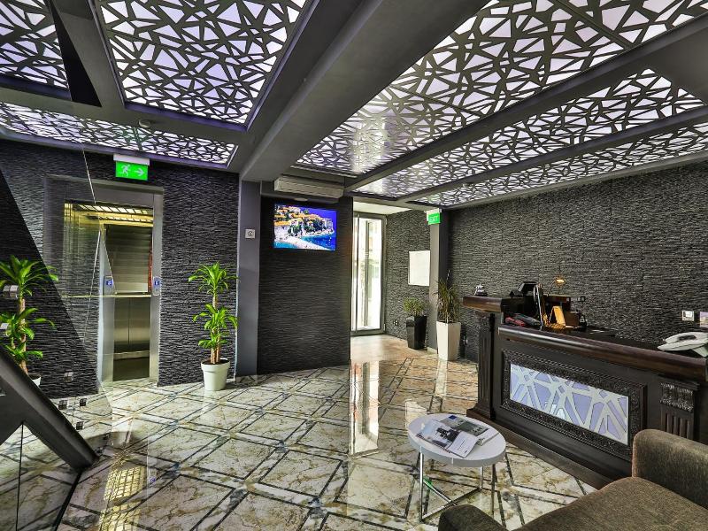 Hotel Premier image