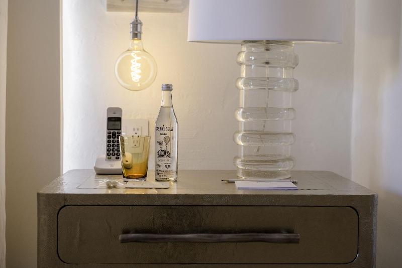 Lotel at Doce18 Concept House image