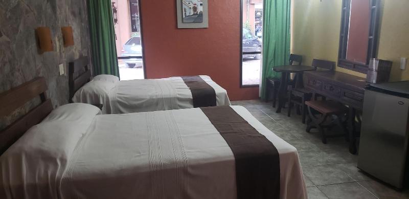 Hotel El Rancho image