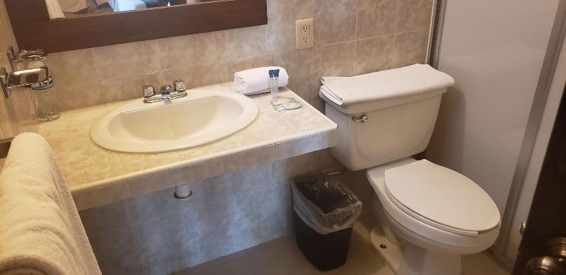 Hotel El Rancho image