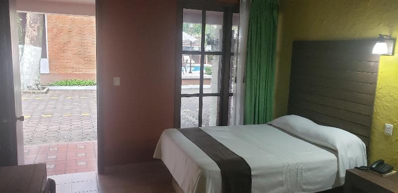 Hotel El Rancho image
