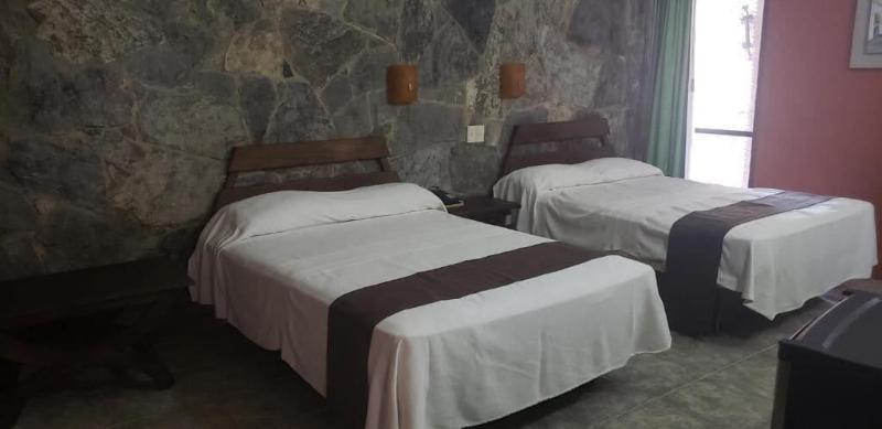 Hotel El Rancho image