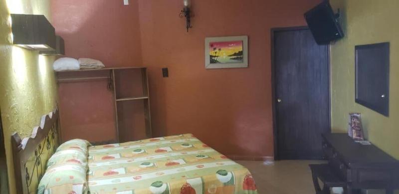 Hotel El Rancho image 5