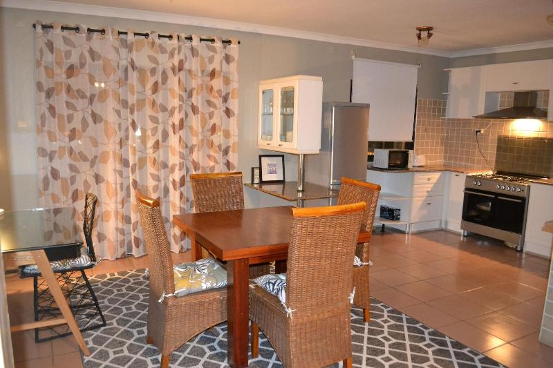 Sundown Guest House Maputo image
