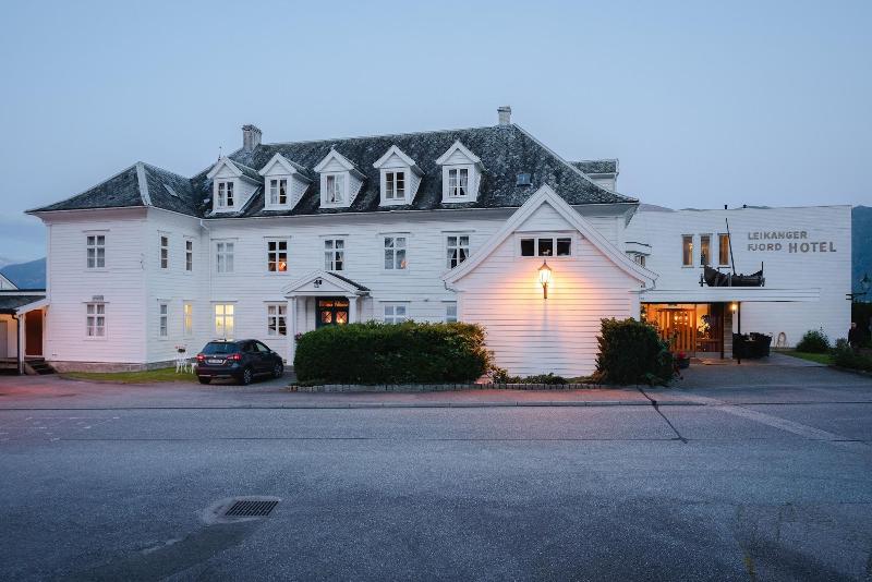Leikanger Fjordhotel image