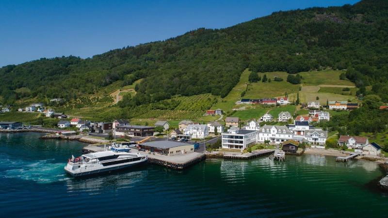 Leikanger Fjordhotel image