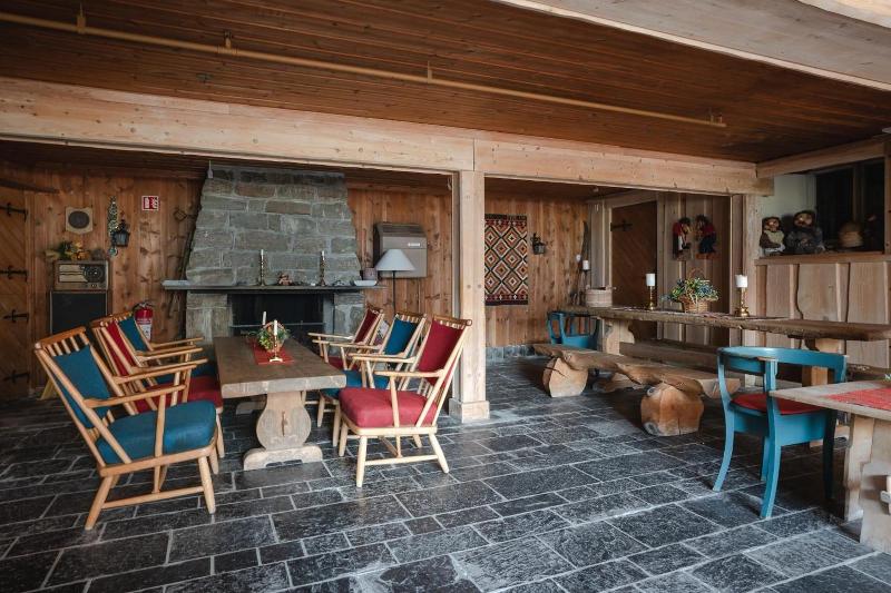 Leikanger Fjordhotel image