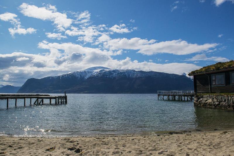 Leikanger Fjordhotel image
