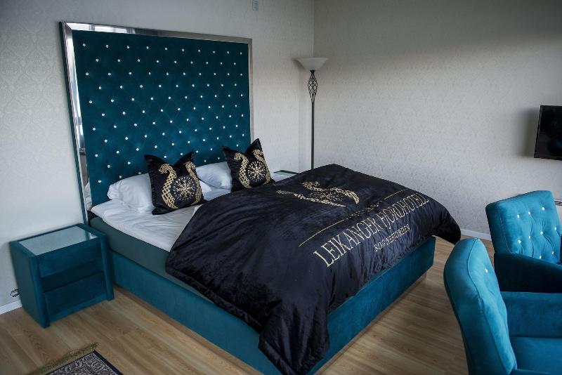 Leikanger Fjordhotel image
