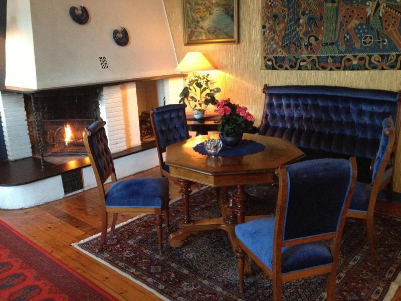 Leikanger Fjordhotel image
