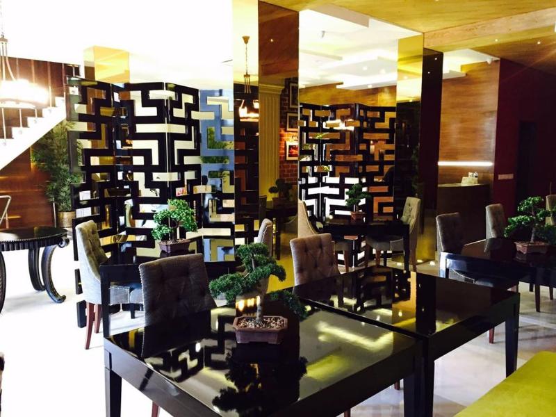 Lahore Continental Hotel image
