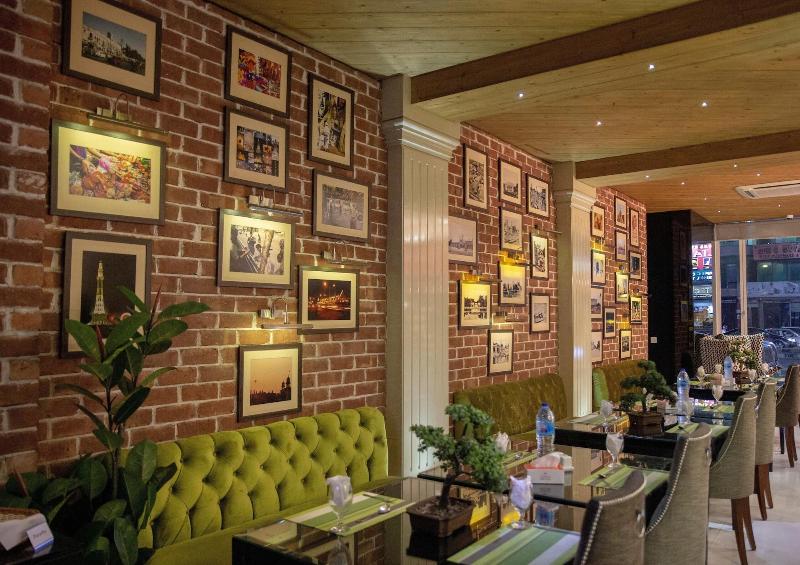 Lahore Continental Hotel image