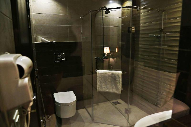 Lahore Continental Hotel image