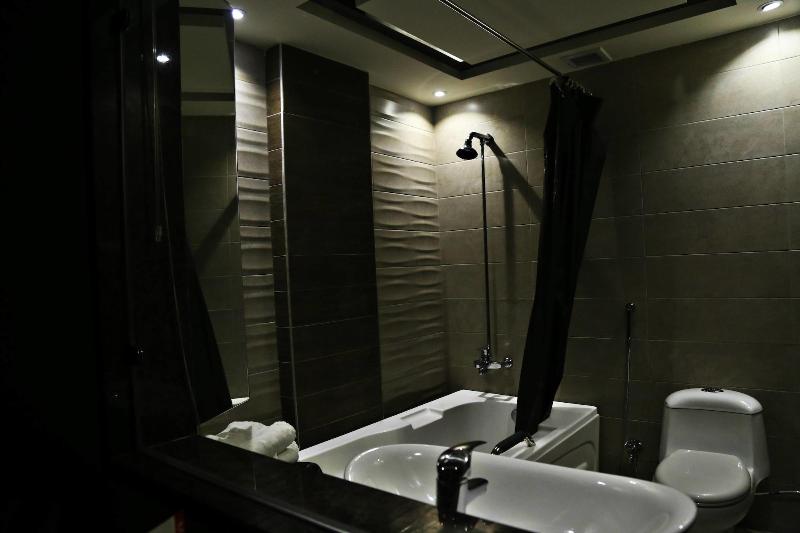 Lahore Continental Hotel image