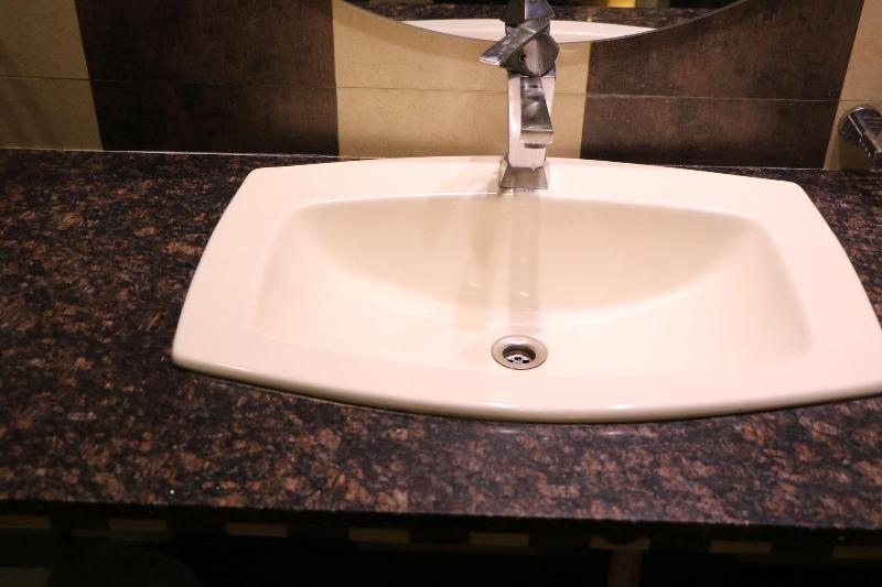 Lahore Continental Hotel image