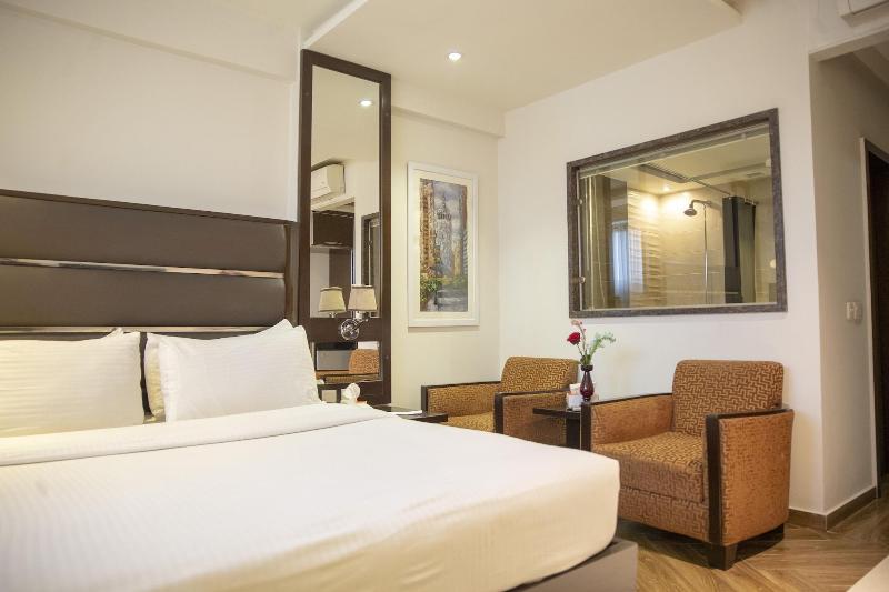 Lahore Continental Hotel image