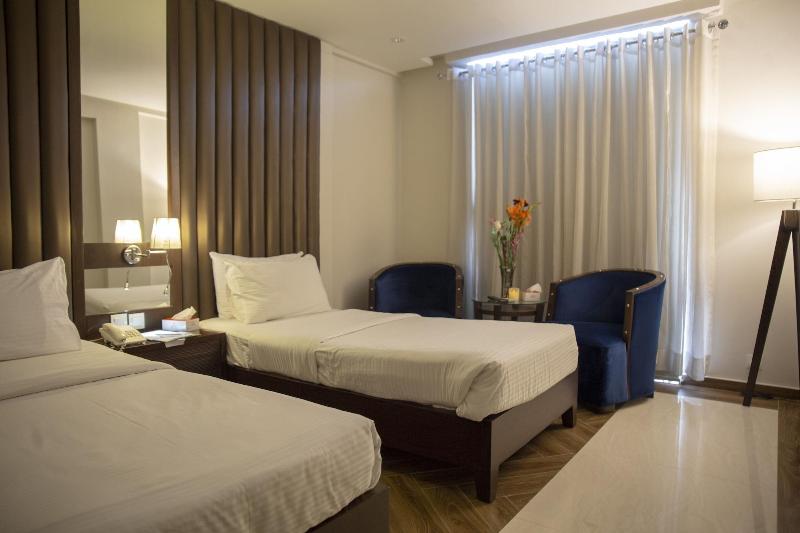 Lahore Continental Hotel image