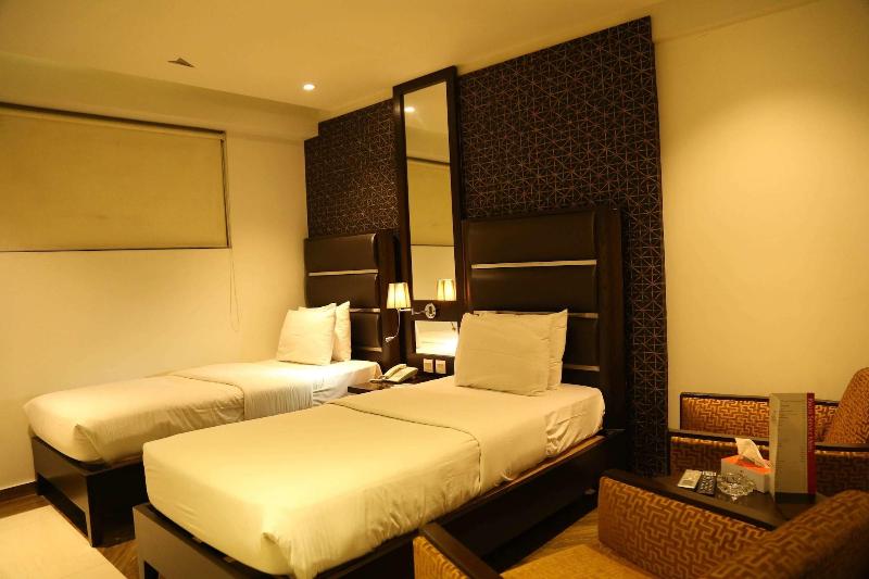 Lahore Continental Hotel image