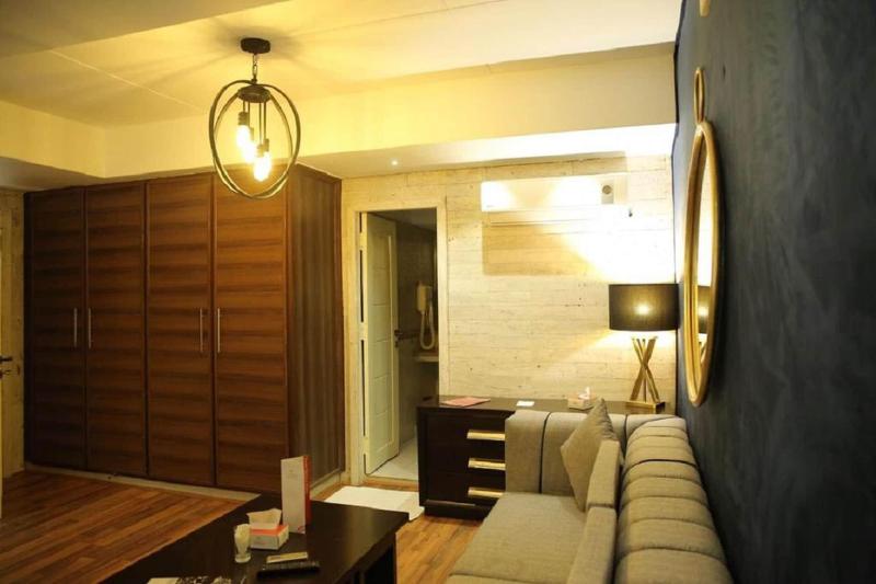Lahore Continental Hotel image