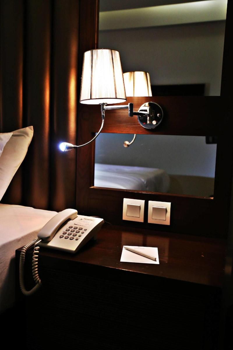 Lahore Continental Hotel image