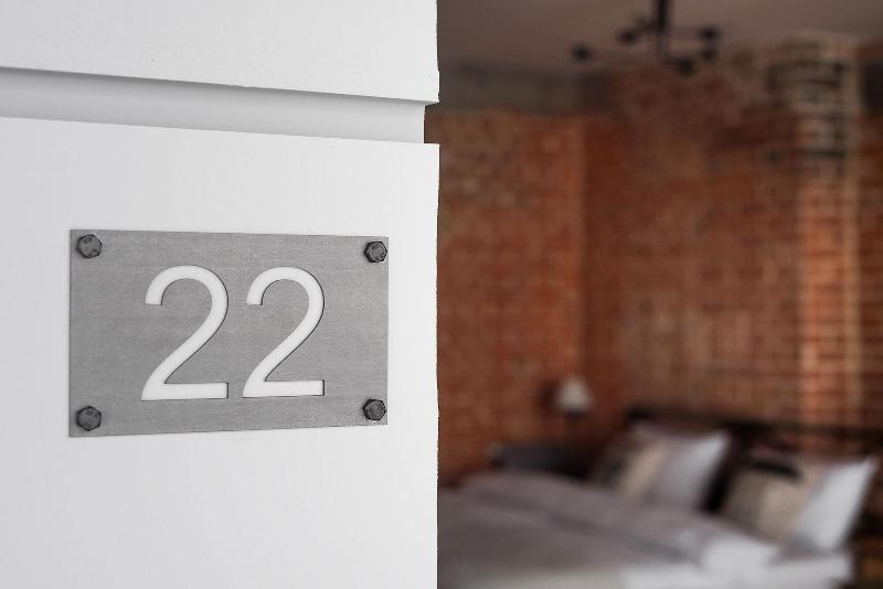 Well Well Aparthotel image