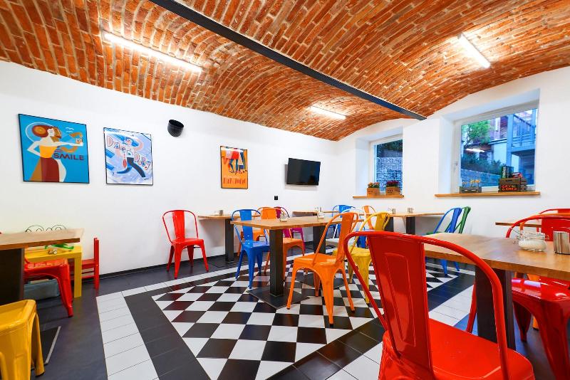 Well Well Aparthotel image