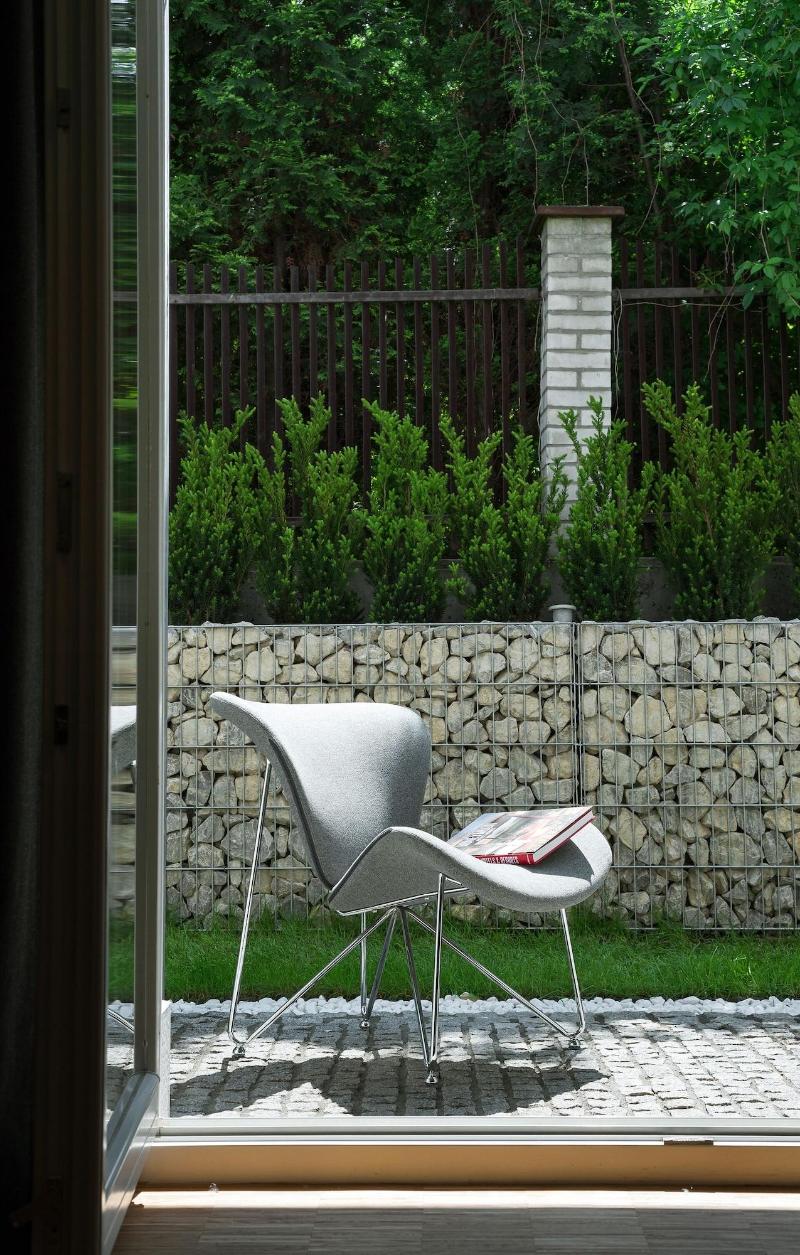 Well Well Aparthotel image